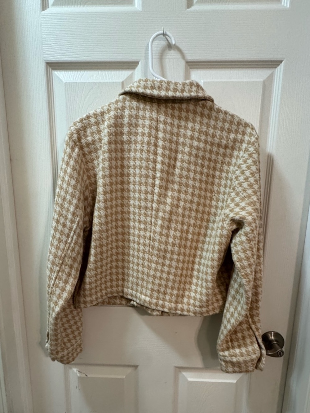 Dolan Houndstooth Printed Medium 
Jacket Anthropologie - Picture 10 of 14